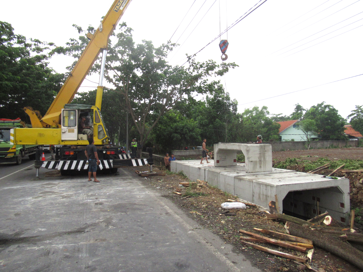 GEDUNG PGRI REJOSO - PASURUAN