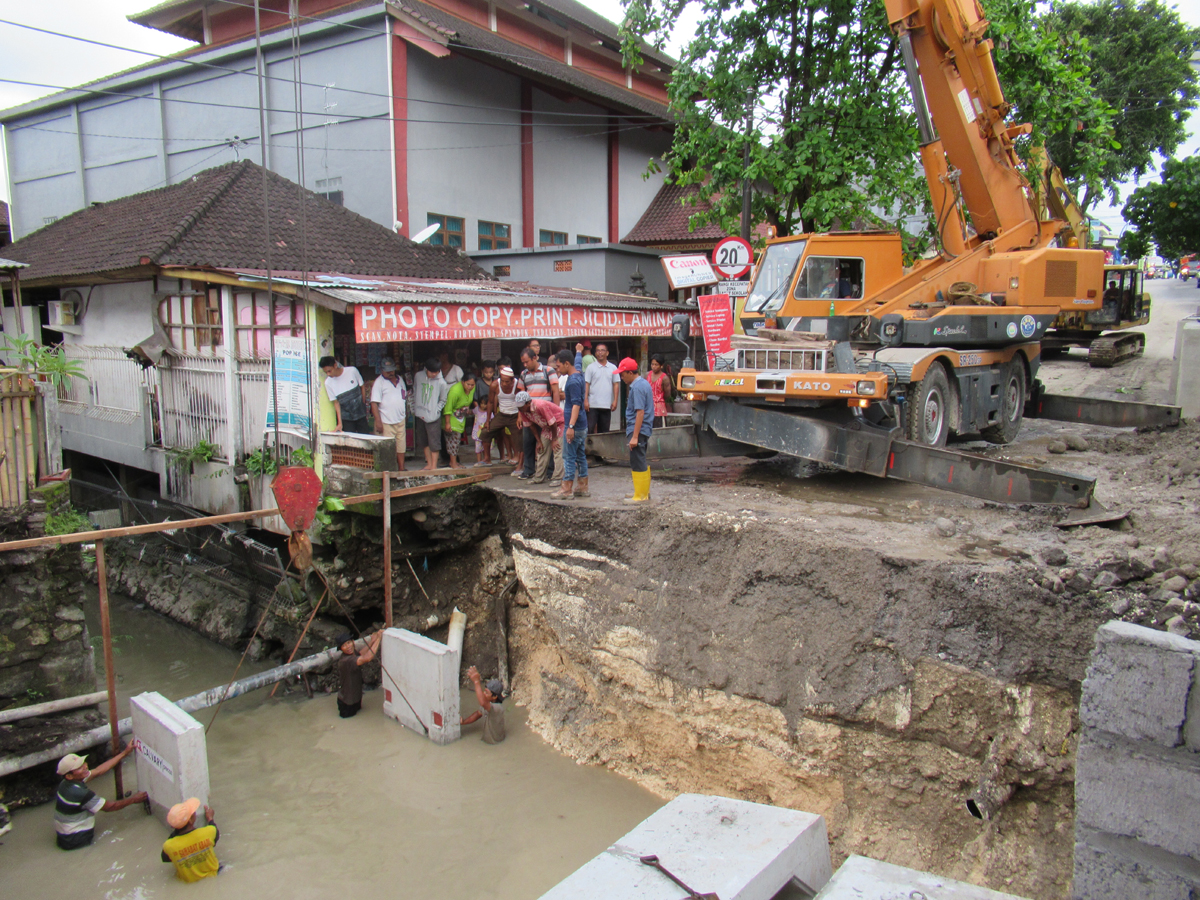 Jembatan Desa Dalung - Bali