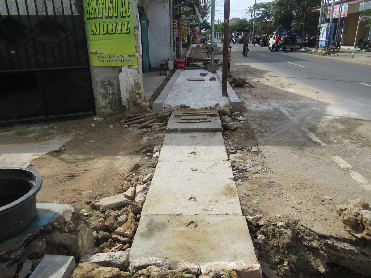 Pedestrian Jl. Wachid Hasyim Sumenep