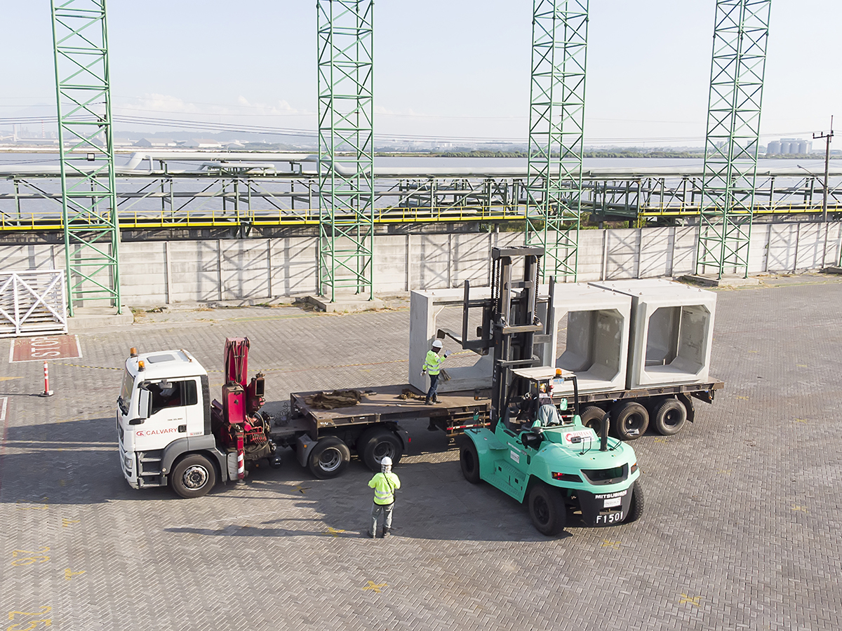 Tangguh LNG Expansion Tree Harvesting & Site Preparation Papua (Franco Maspion Port - Gresik)