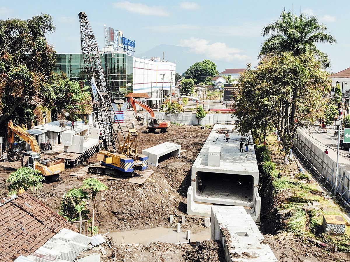 Saluran Sumber Umis - Kota Madiun