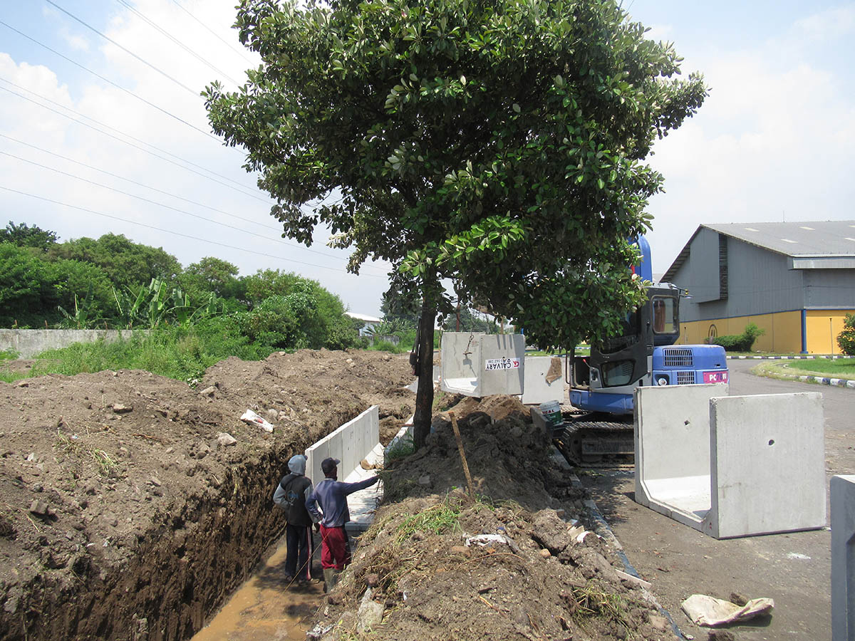 GUDANG BULOG  - BUDURAN SIDOARJO
