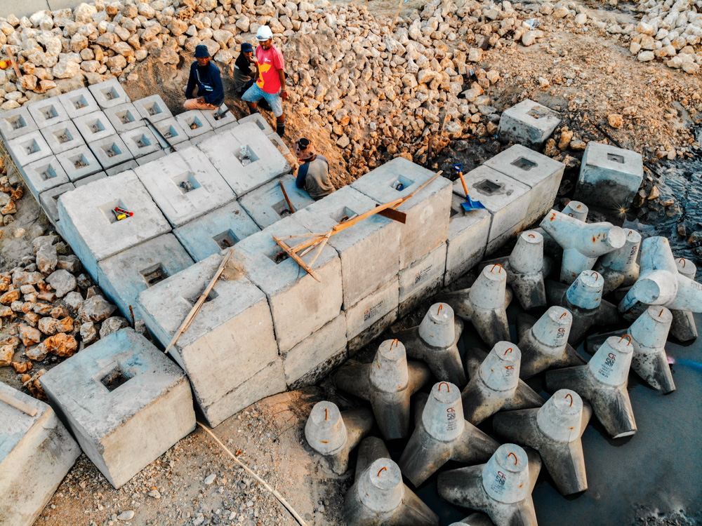 BLOCK BETON & TETRAPOD BANGKALAN