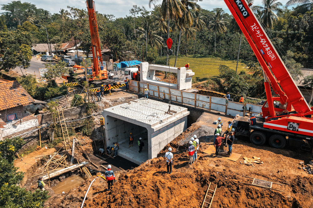 DOUBLE U-BOX 6 METERS LUMAJANG
