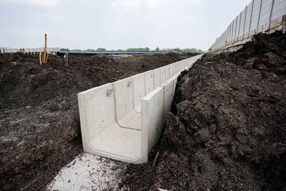U-DITCH PIER PASURUAN