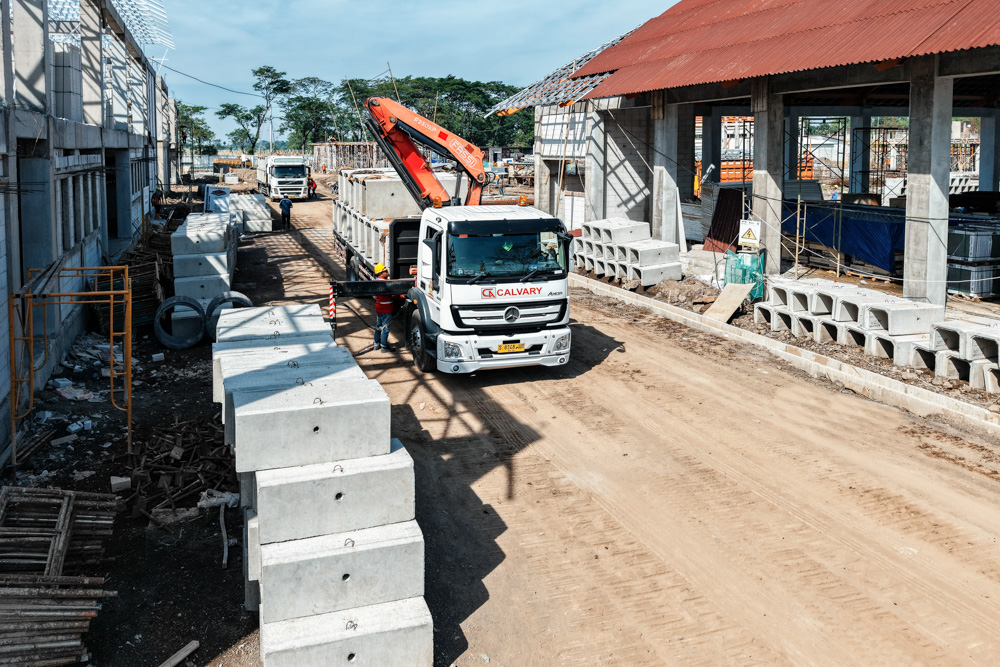 U-DITCH & COVER SEKOLAH RAKYAT INDONESIA