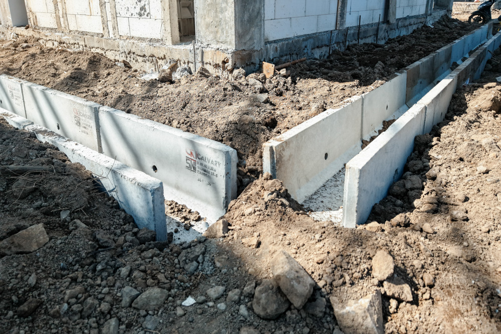 U-DITCH & COVER SEKOLAH RAKYAT INDONESIA