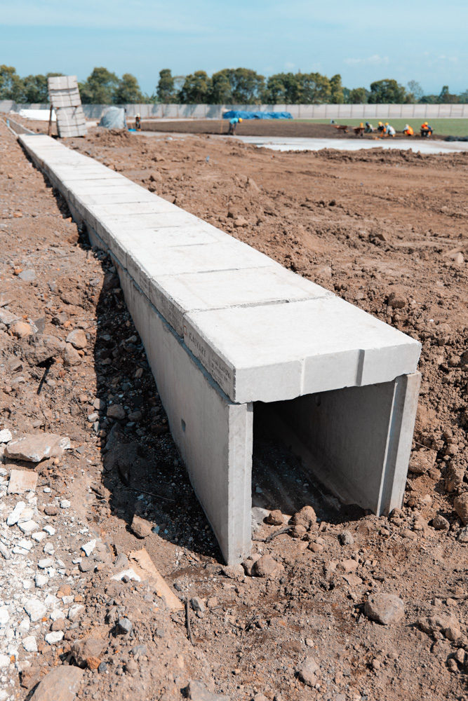 U-DITCH & COVER SEKOLAH RAKYAT INDONESIA