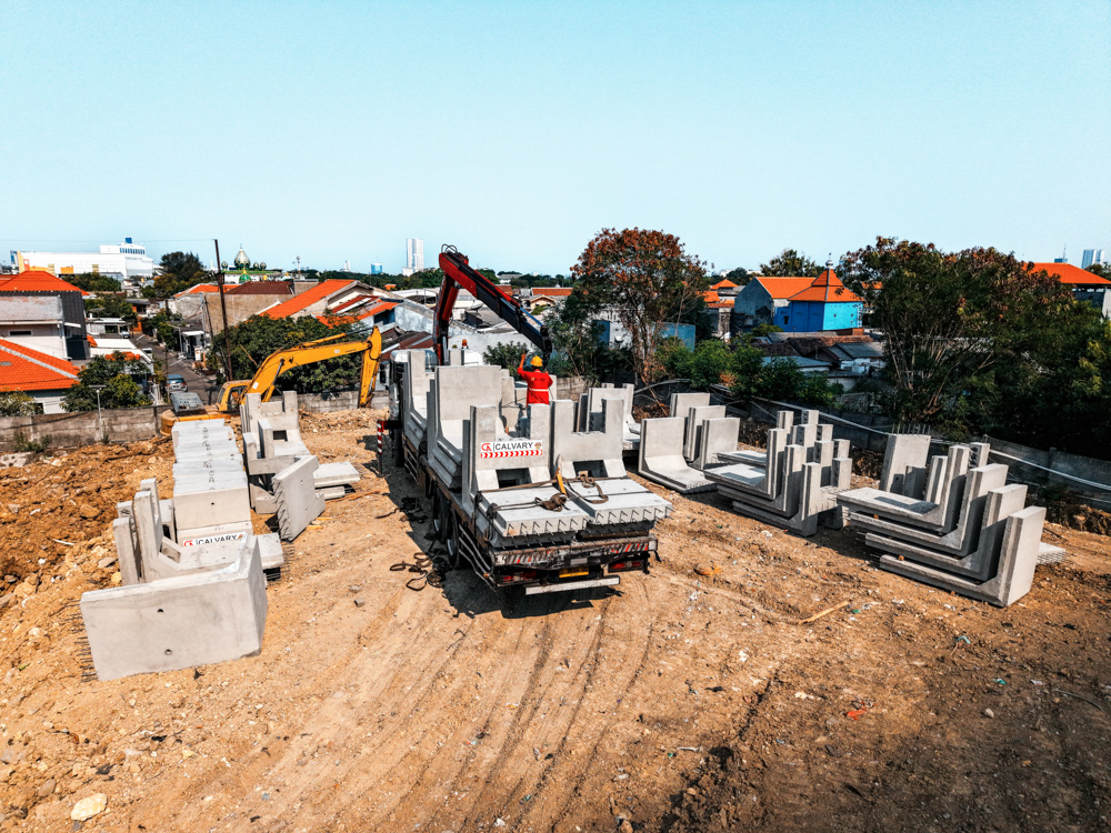 RETAINING WALL DI PERKOTAAN&nbsp; MENGGUNAKAN L-GUTTER&nbsp;